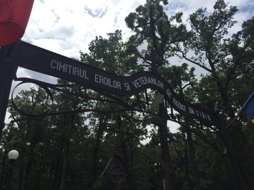 War Hero and Veteran cemetery Sibiu sign