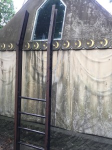 The ladder to the viewing window of Burton mausoleum